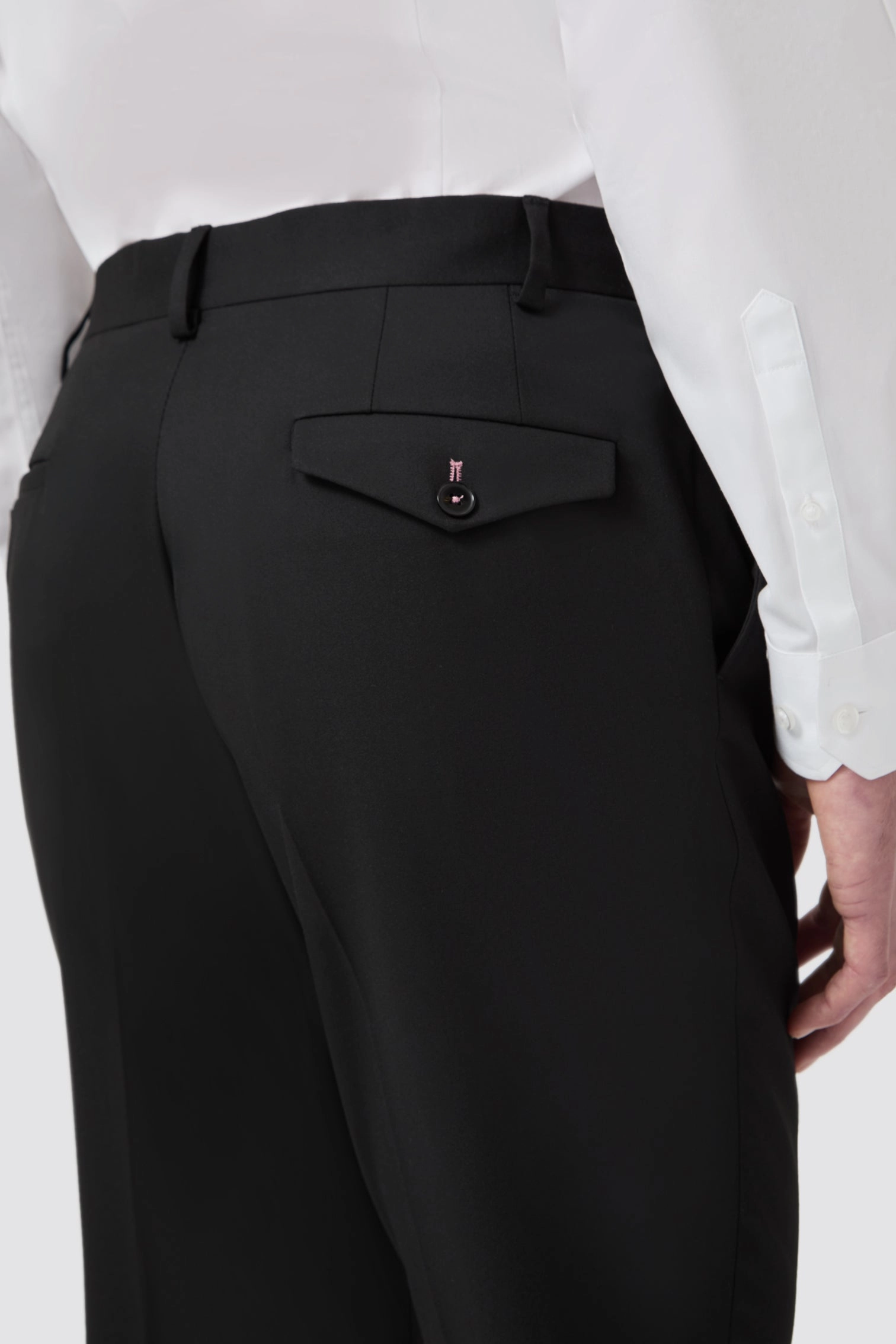 Ellroy Tailored Fit Black Suit