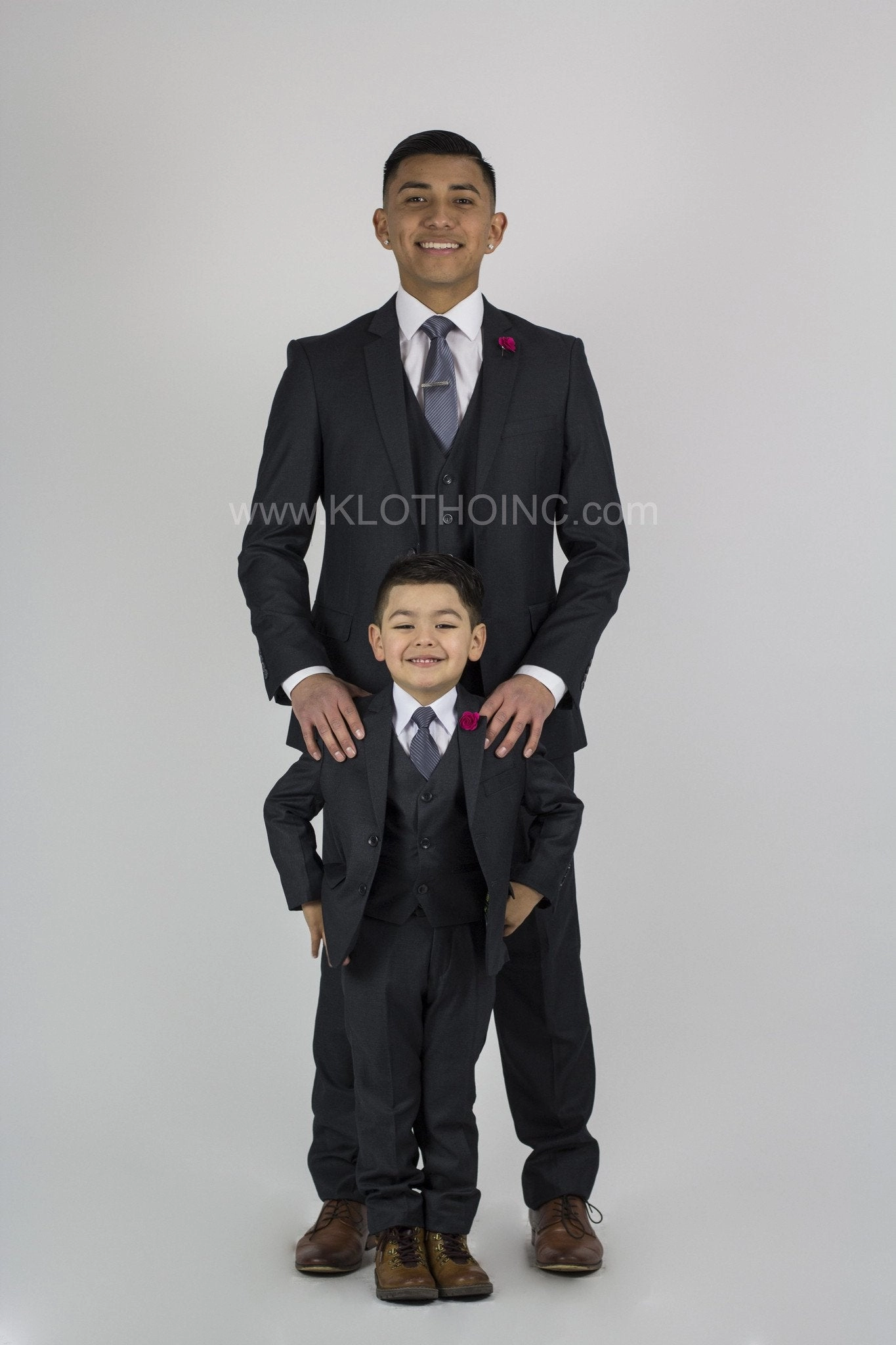 Fabio Fabrinni 2 Button 3 Piece Slim Fit Suit FF2S V-4030 Charcoal