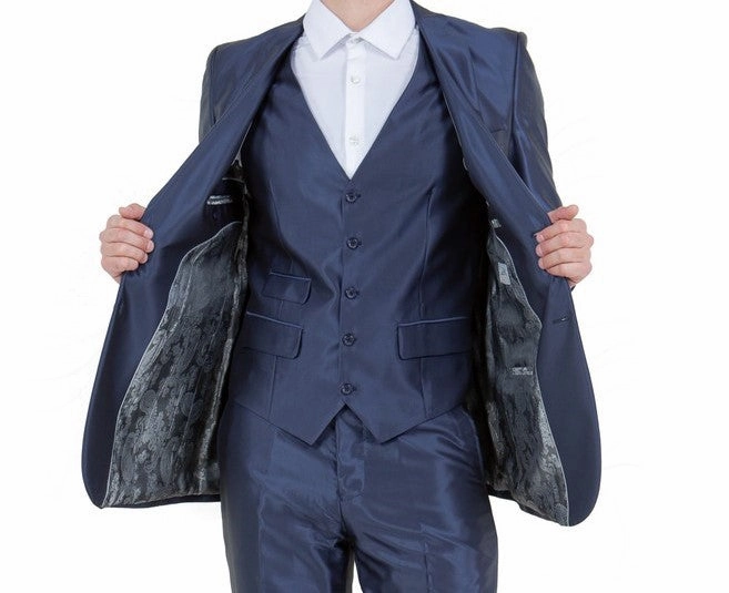 Odyssey Collection: Three-Piece Slim Fit Sharkskin Solid Suit in Navy